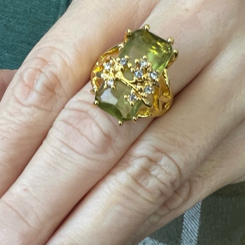 Peridot Green Color Stone Cocktail Statement Ring Emerald Cut Gold Tone Setting